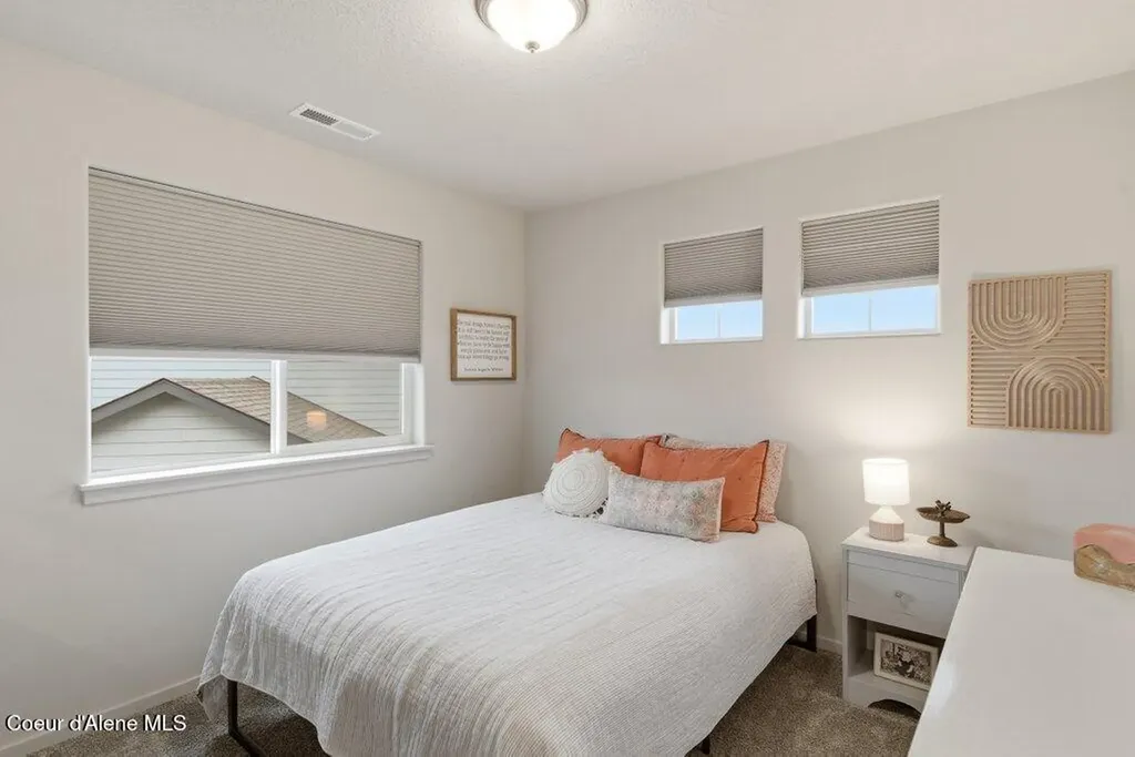 880 E Allenby Court Post Falls ID 83854