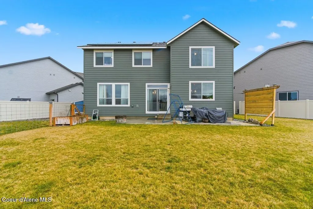 880 E Allenby Court Post Falls ID 83854