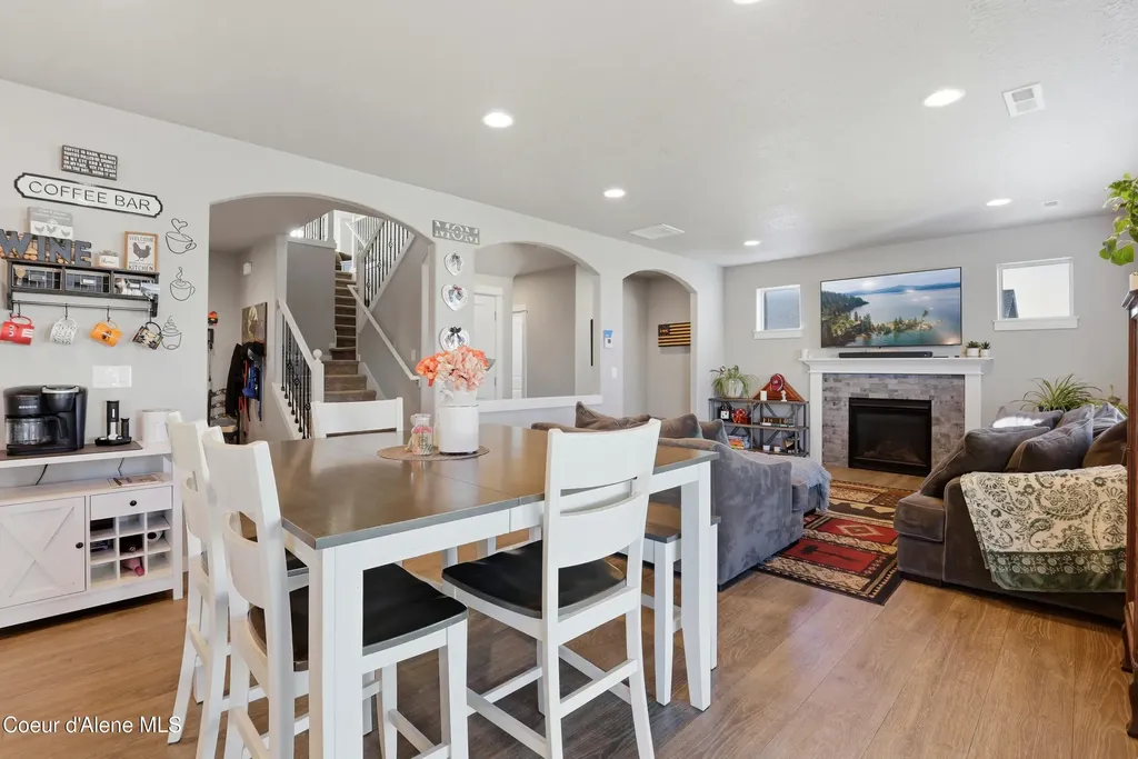 6456 W Irish Circle Rathdrum ID 83858