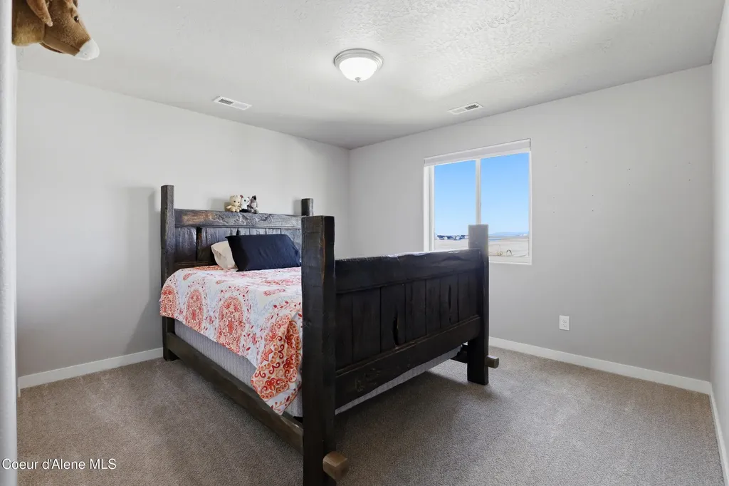 6456 W Irish Circle Rathdrum ID 83858