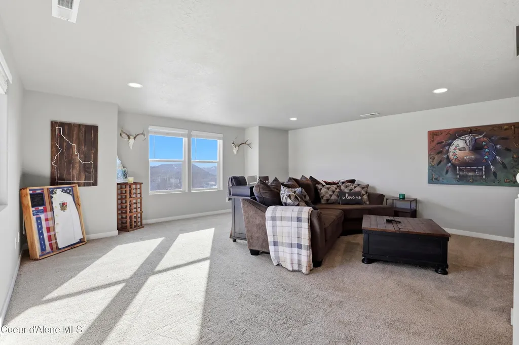 6456 W Irish Circle Rathdrum ID 83858