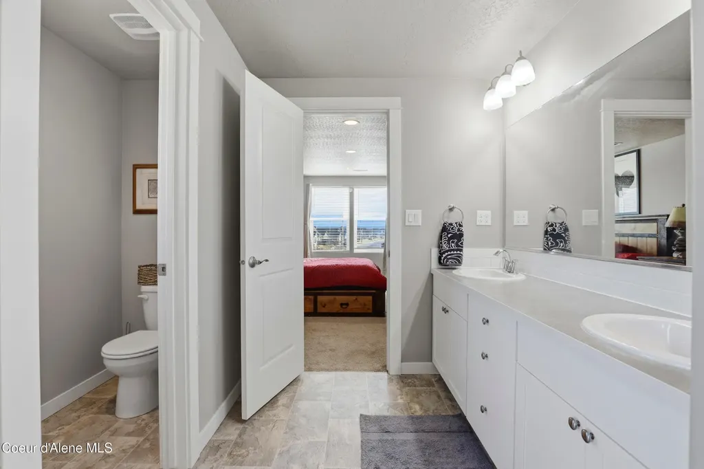 6456 W Irish Circle Rathdrum ID 83858