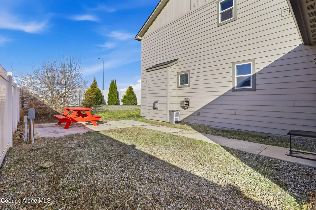 6456 W Irish Circle Rathdrum ID 83858