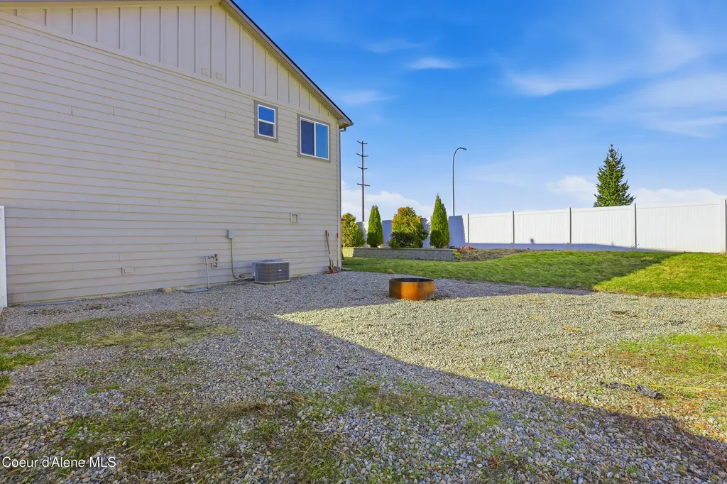 6456 W Irish Circle Rathdrum ID 83858