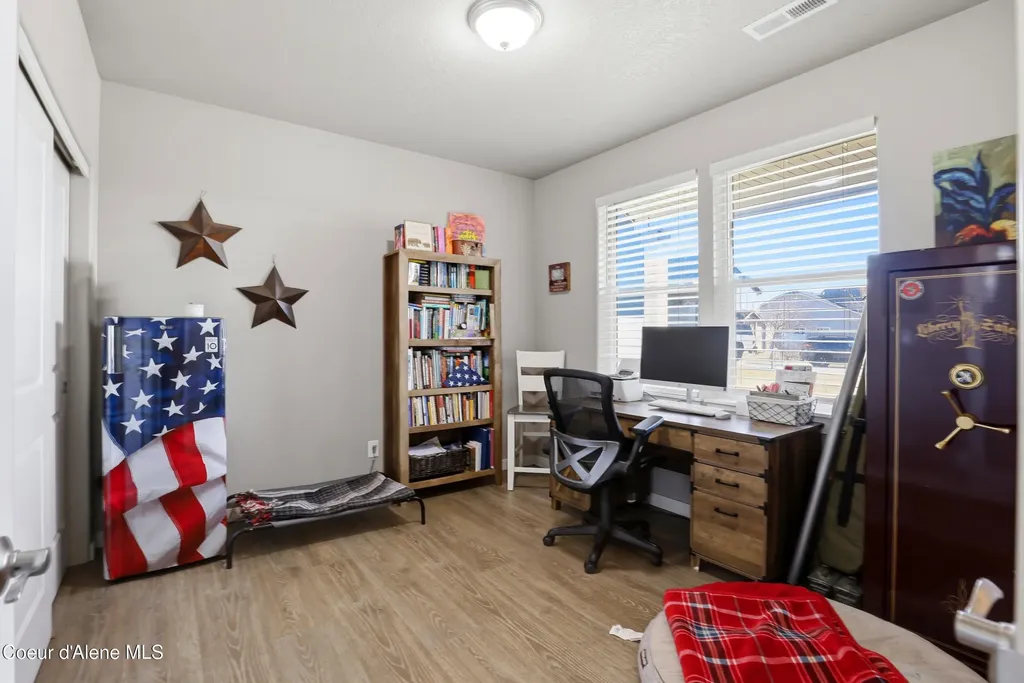 6456 W Irish Circle Rathdrum ID 83858