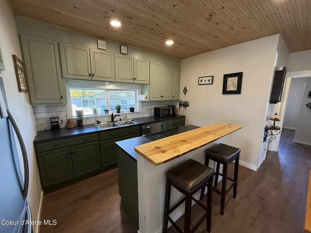 1221 W College Avenue St. Maries ID 83861