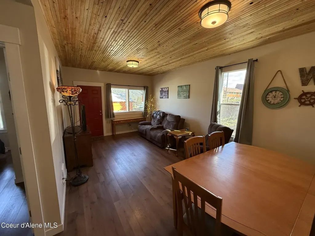 1221 W College Avenue St. Maries ID 83861