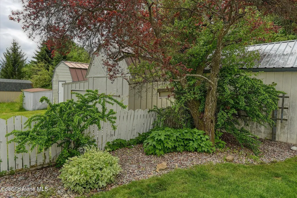 16939 W Santiago Circle Hauser ID 83854