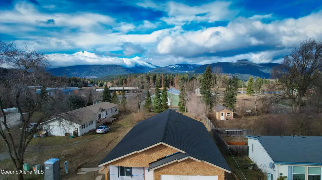 6180 Dallas Lane Bonners Ferry ID 83805