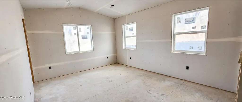 6180 Dallas Lane Bonners Ferry ID 83805