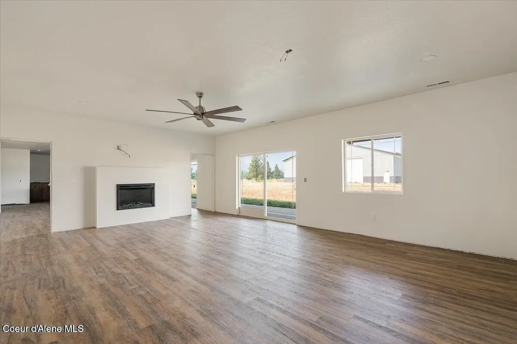 30763 N Sienna Loop Athol ID 83801