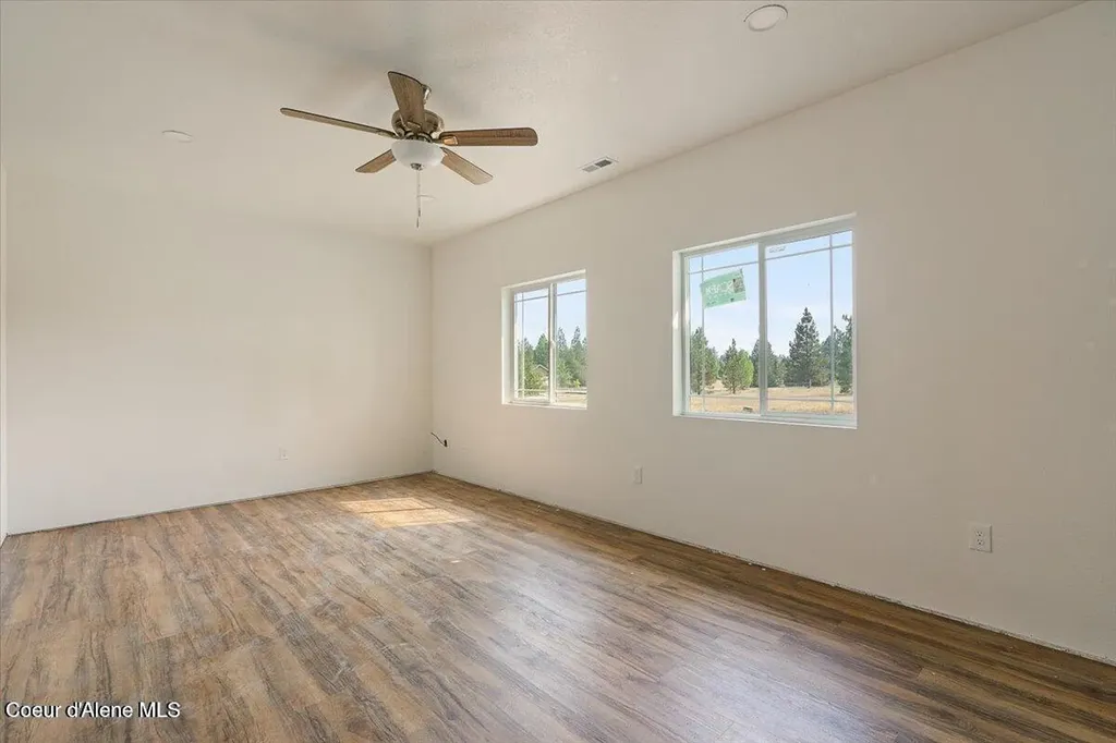 30763 N Sienna Loop Athol ID 83801
