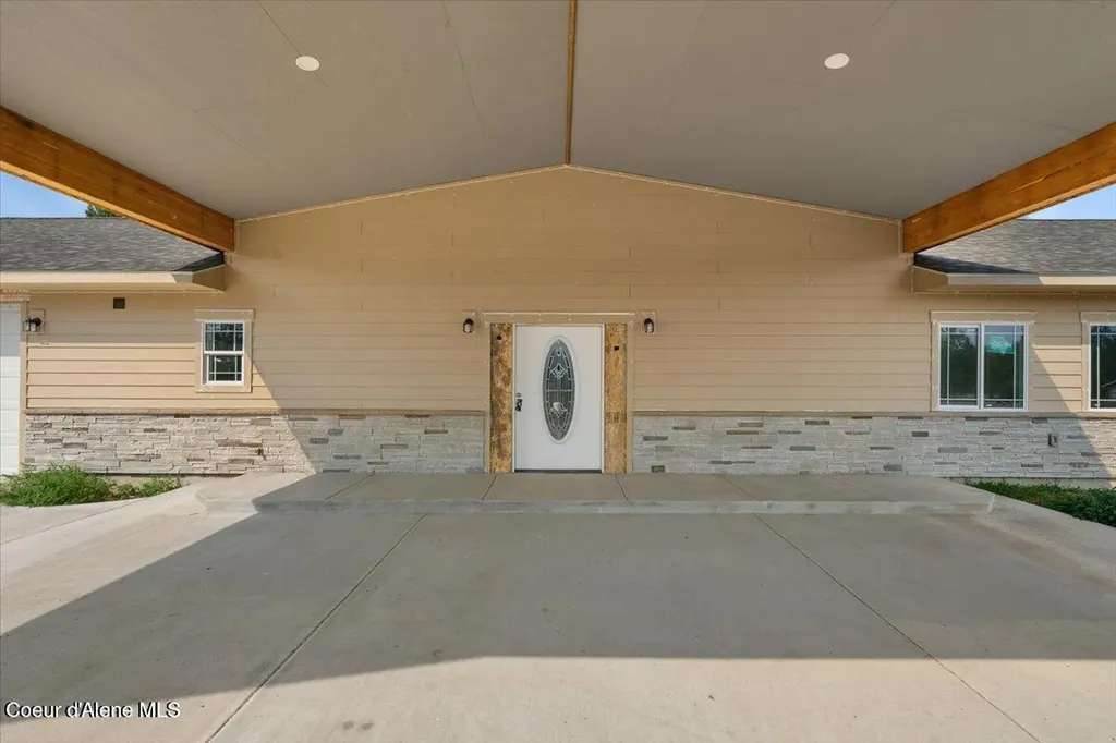 30763 N Sienna Loop Athol ID 83801