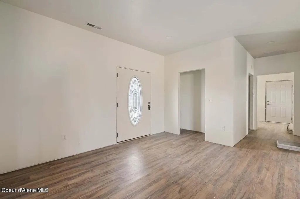 30763 N Sienna Loop Athol ID 83801