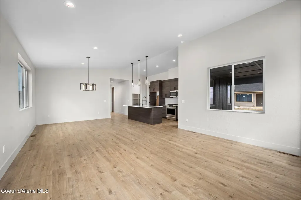 6414 W Frehley Way Rathdrum ID 83858