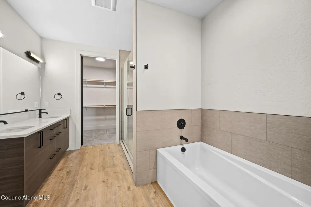 6414 W Frehley Way Rathdrum ID 83858