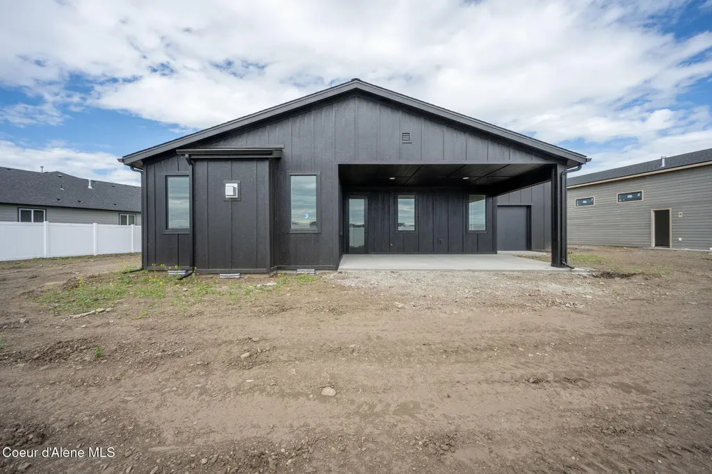 6414 W Frehley Way Rathdrum ID 83858