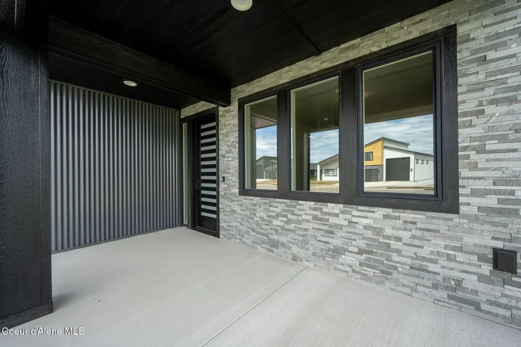 6414 W Frehley Way Rathdrum ID 83858