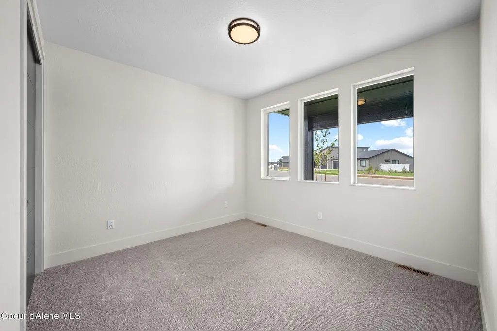 6414 W Frehley Way Rathdrum ID 83858