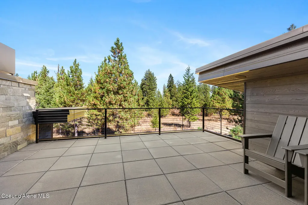2661 E Lower Pasture Road Harrison ID 83833