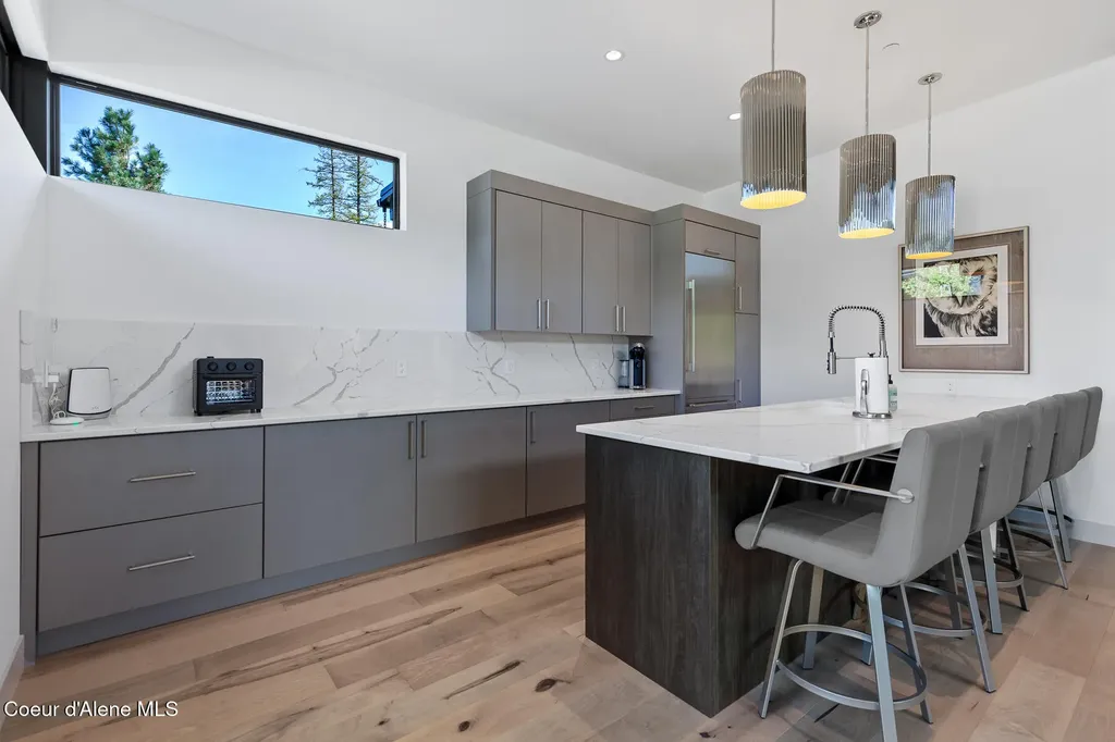 2661 E Lower Pasture Road Harrison ID 83833