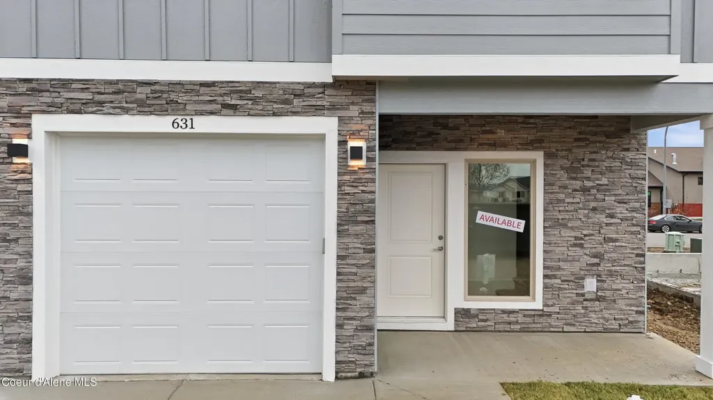 631 N Creative Way (lot 16) Post Falls ID 83854