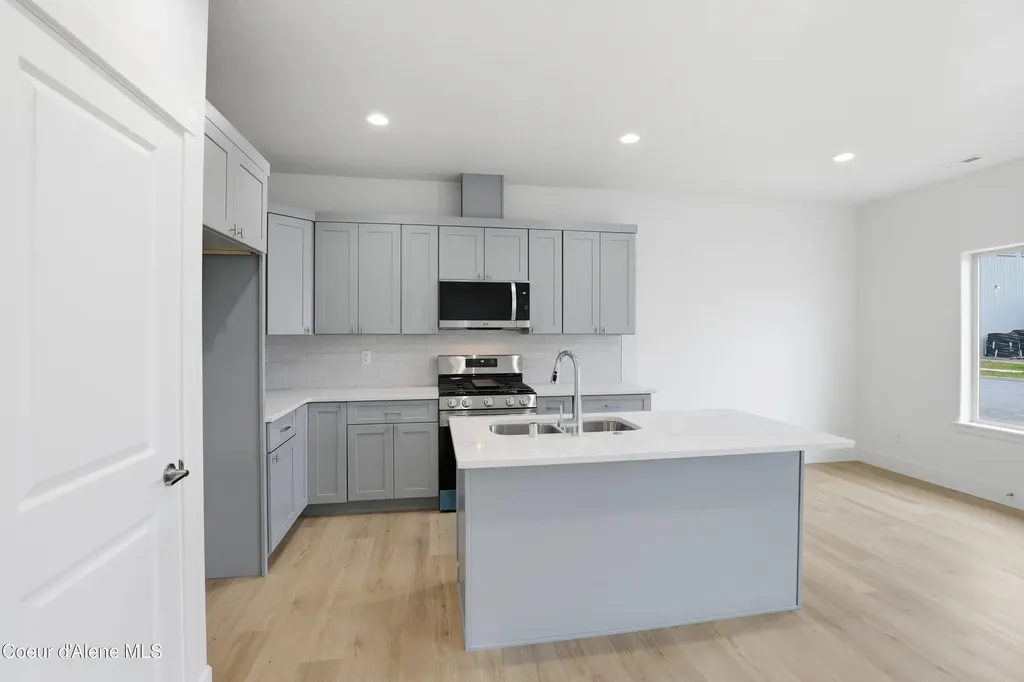 631 N Creative Way (lot 16) Post Falls ID 83854