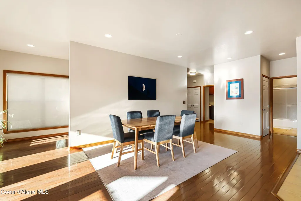 21 Midlake Drive Sagle ID 83860