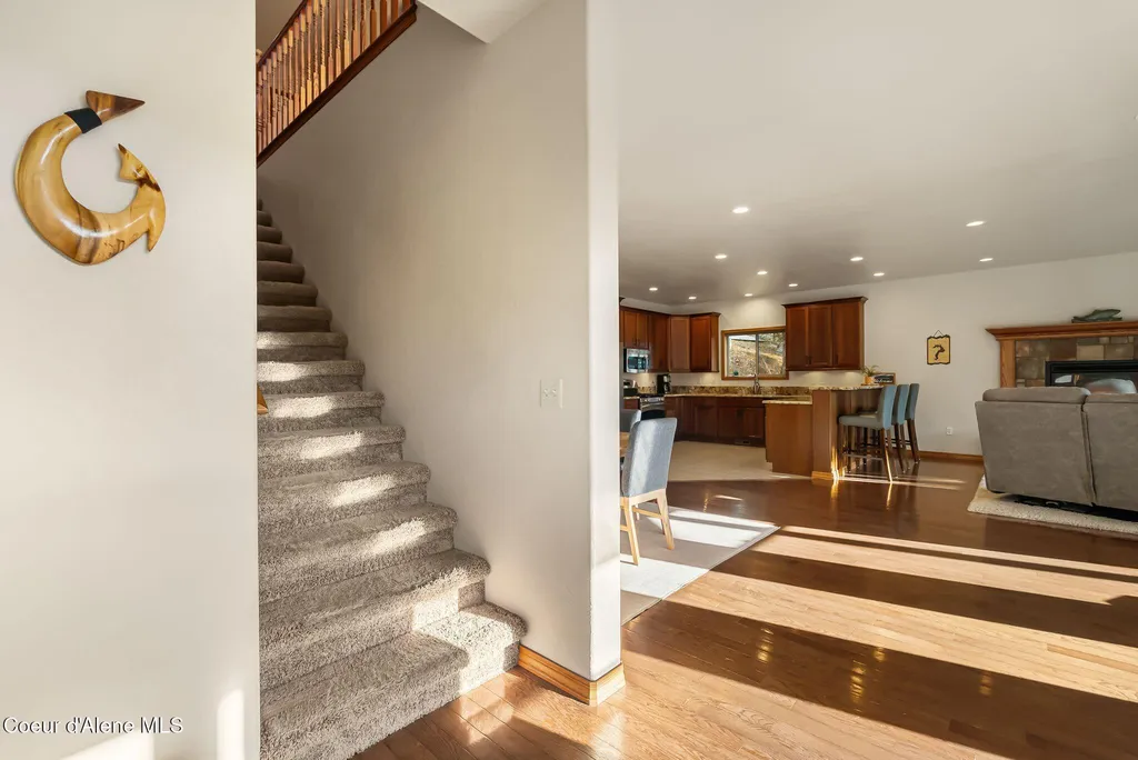 21 Midlake Drive Sagle ID 83860