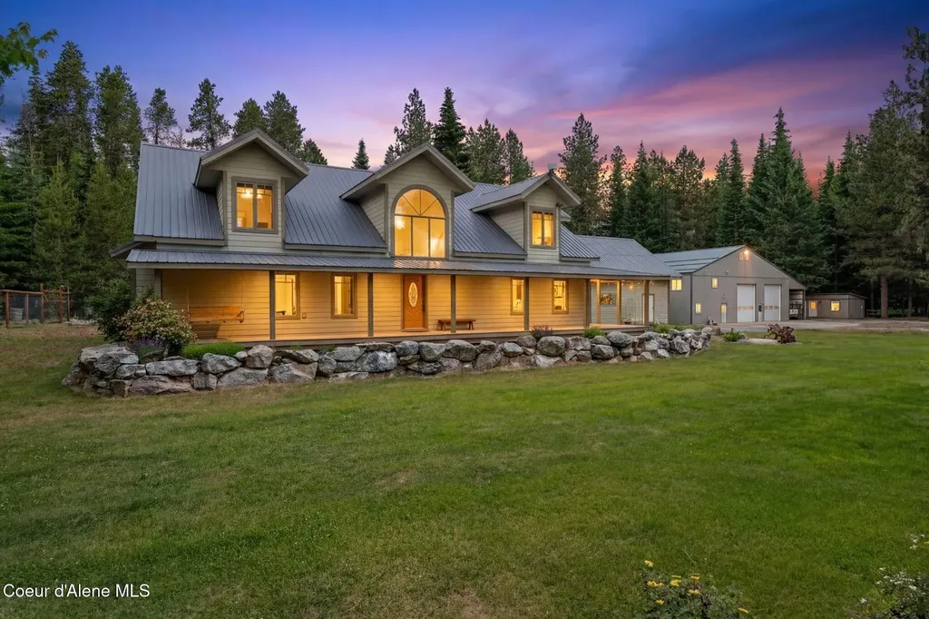 4719 Selle Road Sandpoint ID 83864