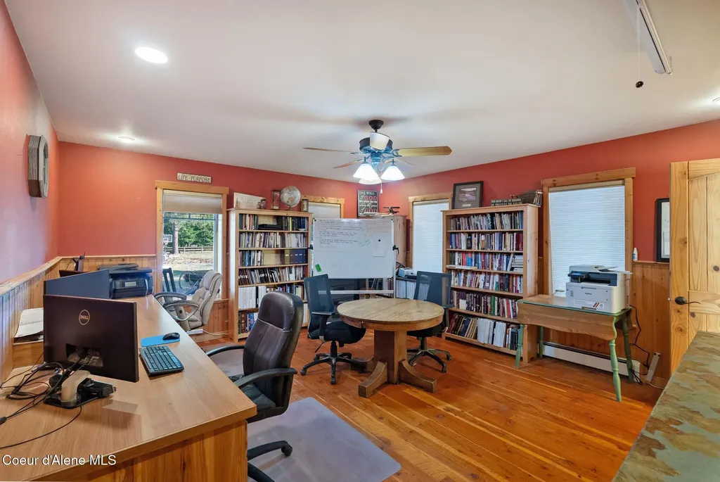 4719 Selle Road Sandpoint ID 83864