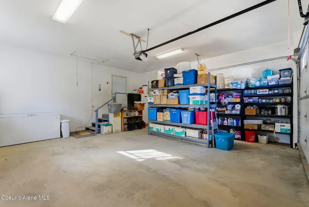 4719 Selle Road Sandpoint ID 83864