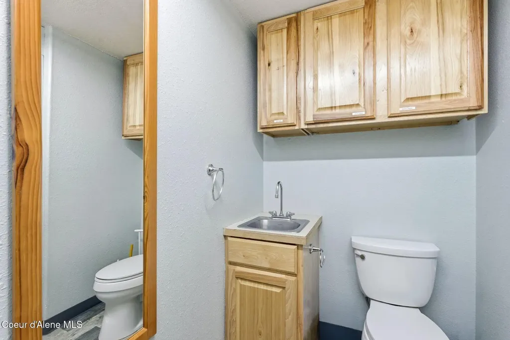 4719 Selle Road Sandpoint ID 83864