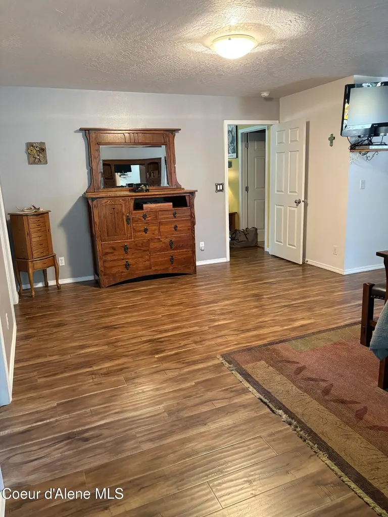 49 Antler Lane Spirit Lake ID 83869