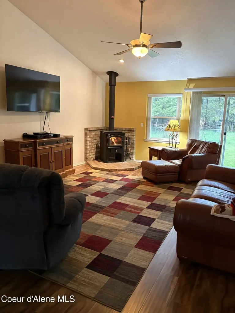 49 Antler Lane Spirit Lake ID 83869