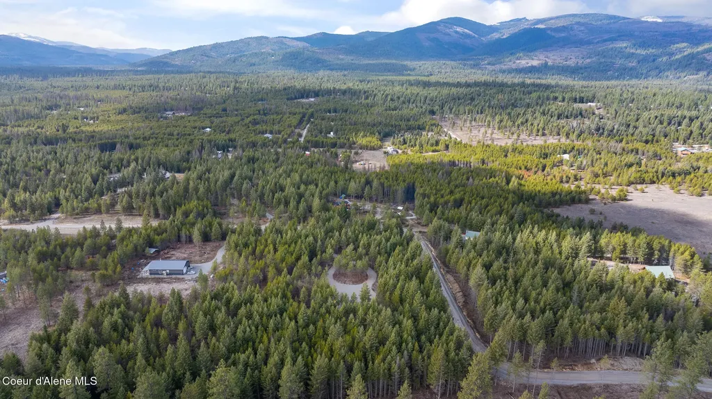 Nna Sawbuck Road Spirit Lake ID 83869