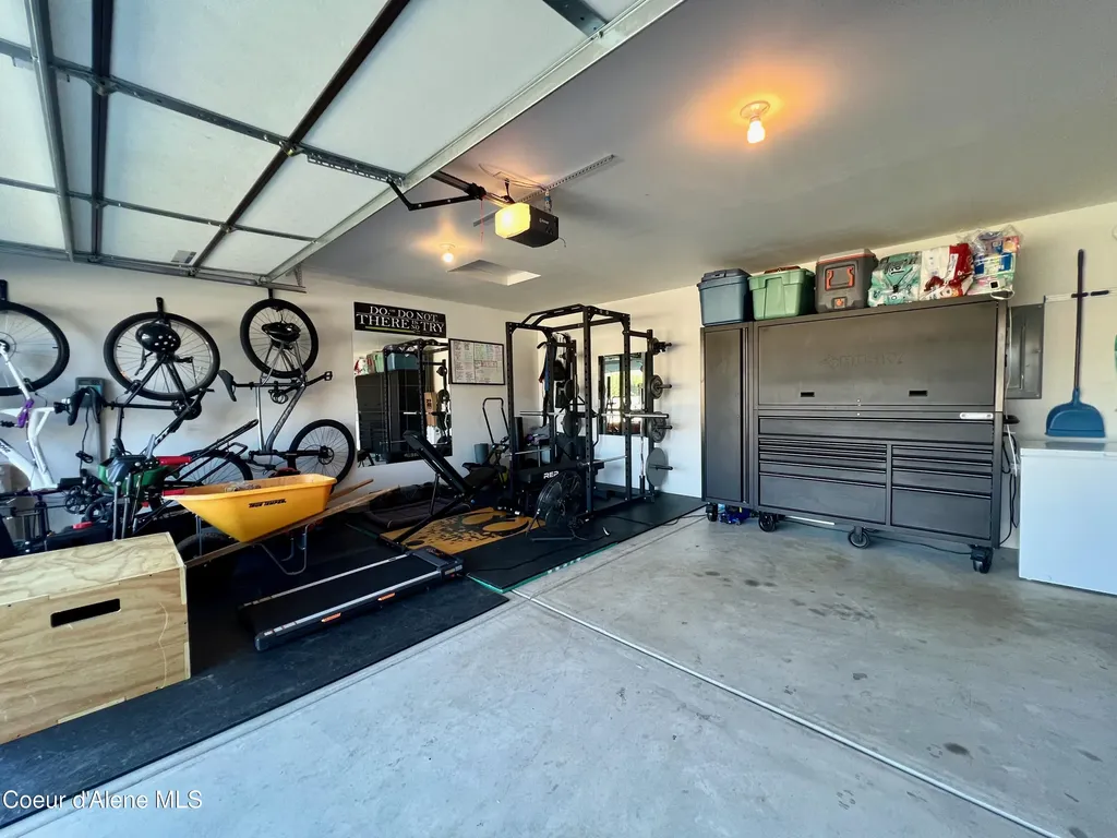 319 Creekview Court Sandpoint ID 83864