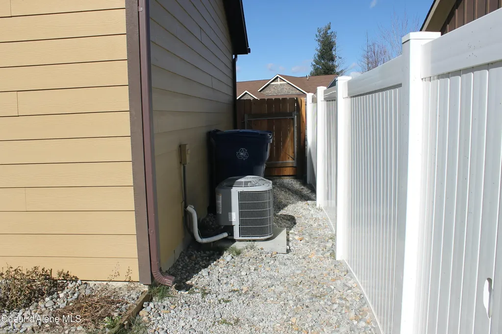 319 Creekview Court Sandpoint ID 83864