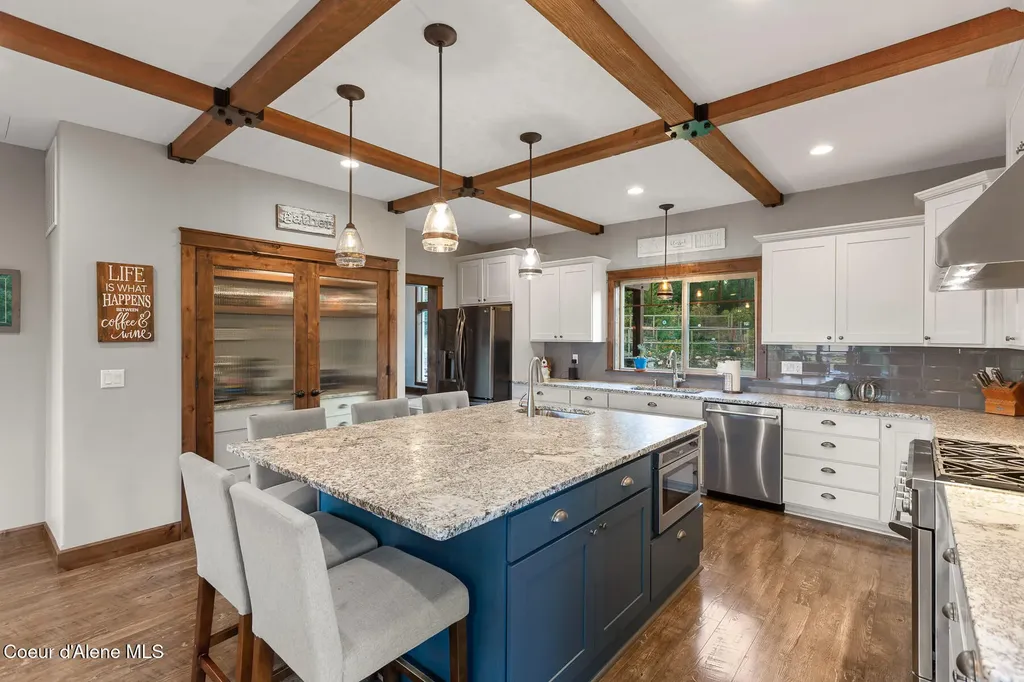 18059 N Advent Lane Hauser ID 83854