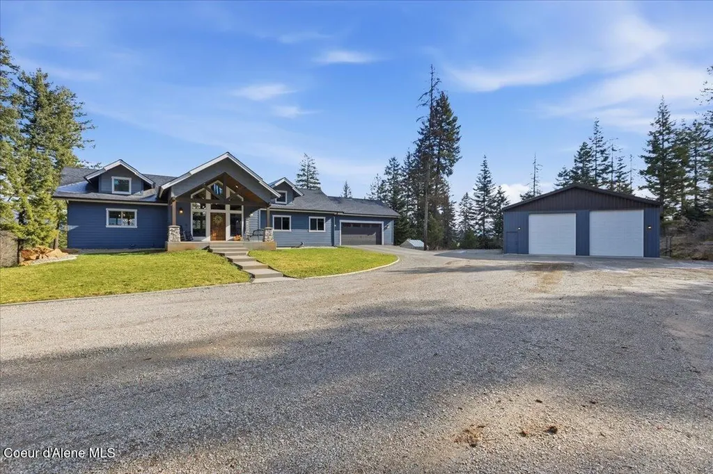18059 N Advent Lane Hauser ID 83854