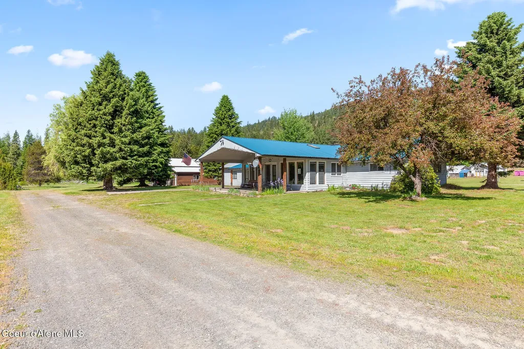 26277 N Chevrolane Way Rathdrum ID 83858