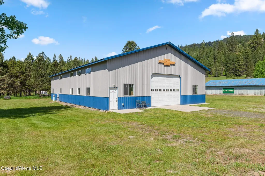 26277 N Chevrolane Way Rathdrum ID 83858