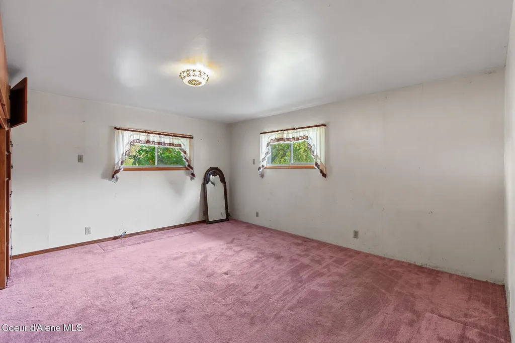 26277 N Chevrolane Way Rathdrum ID 83858