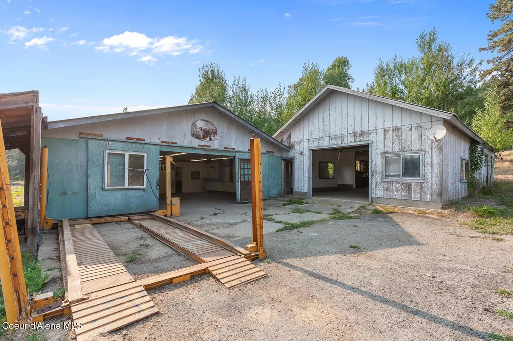 26277 N Chevrolane Way Rathdrum ID 83858