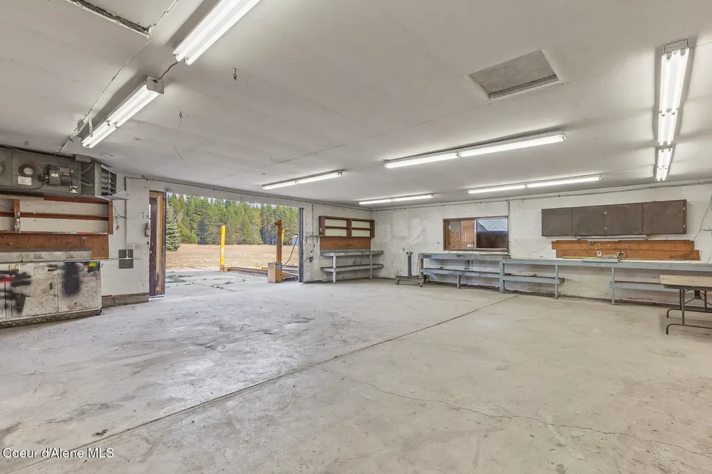 26277 N Chevrolane Way Rathdrum ID 83858