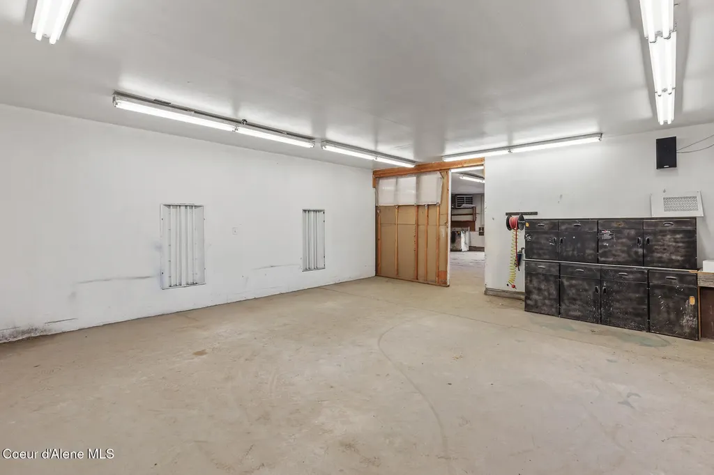26277 N Chevrolane Way Rathdrum ID 83858