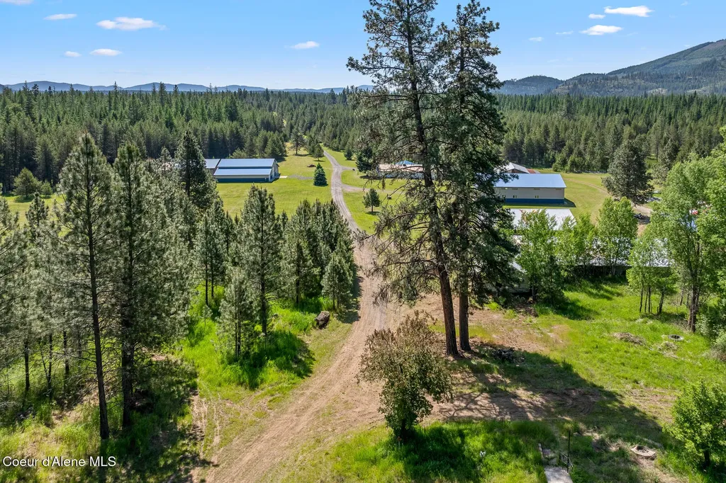 26277 N Chevrolane Way Rathdrum ID 83858