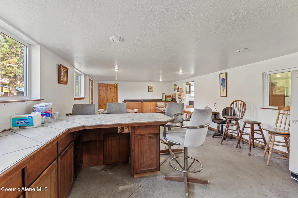 26277 N Chevrolane Way Rathdrum ID 83858