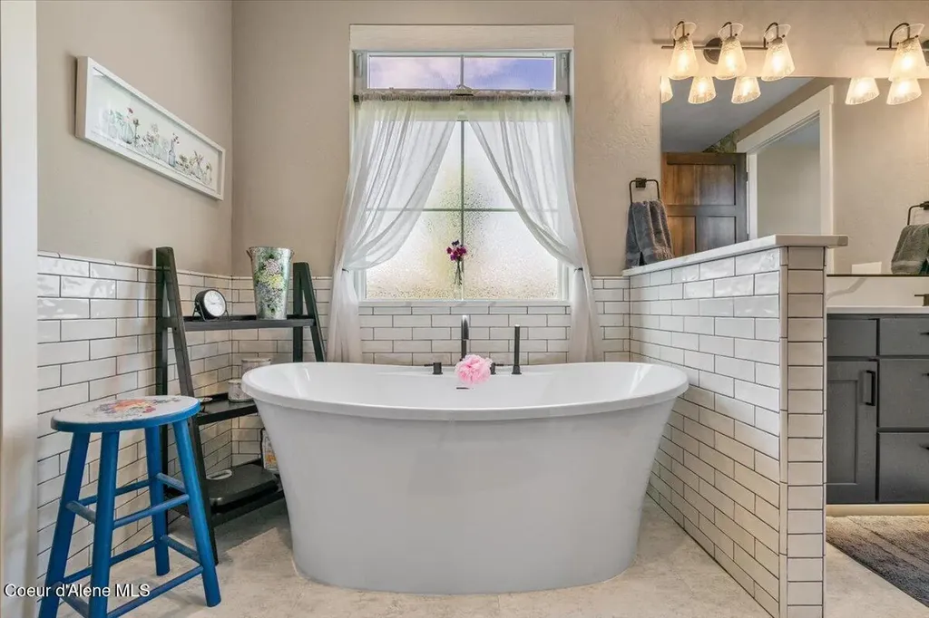457 W Kinnerly Court Rathdrum ID 83858