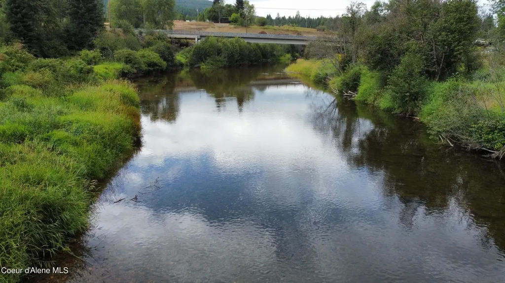 370 Old County Road Fernwood ID 83830